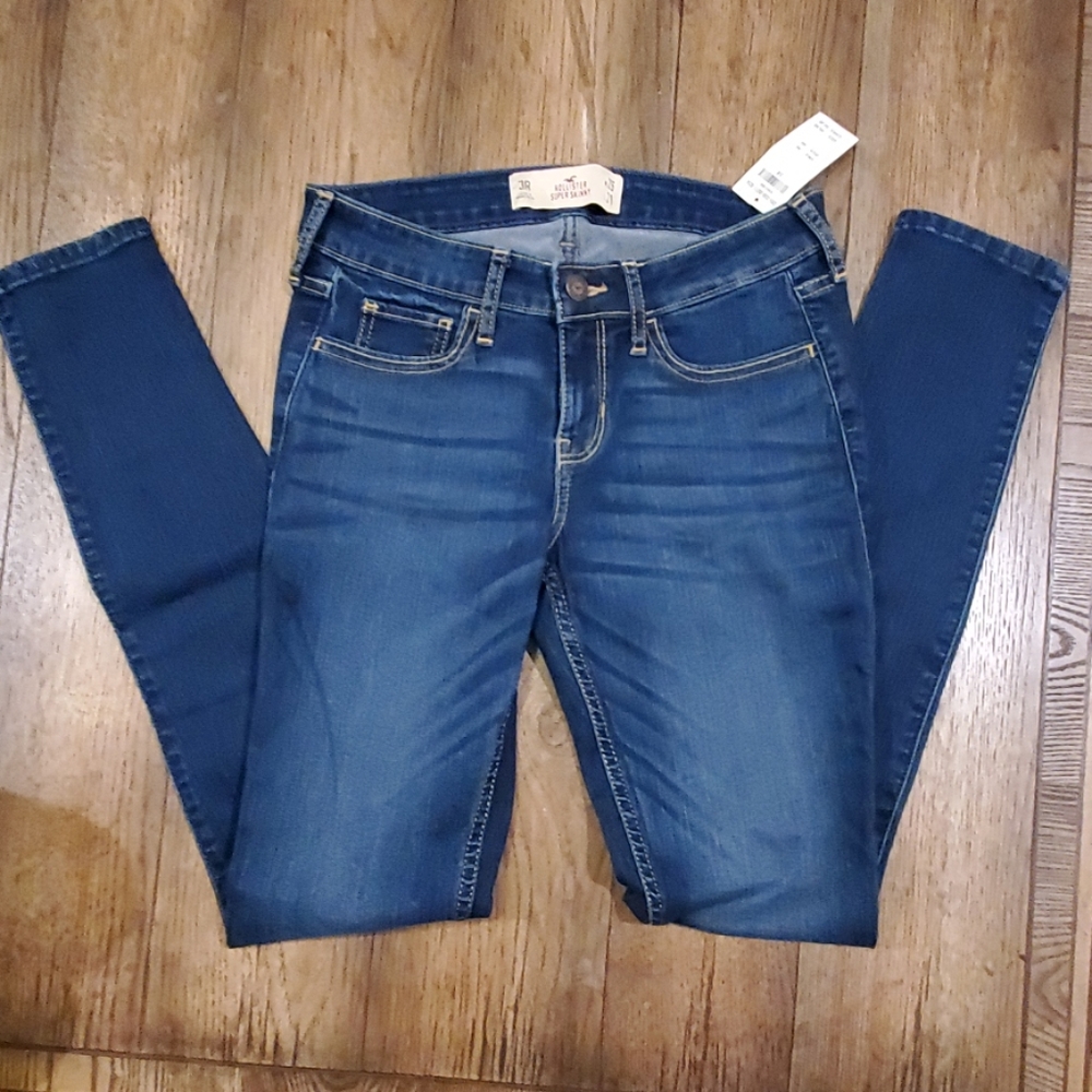 NWT Hollister skinny